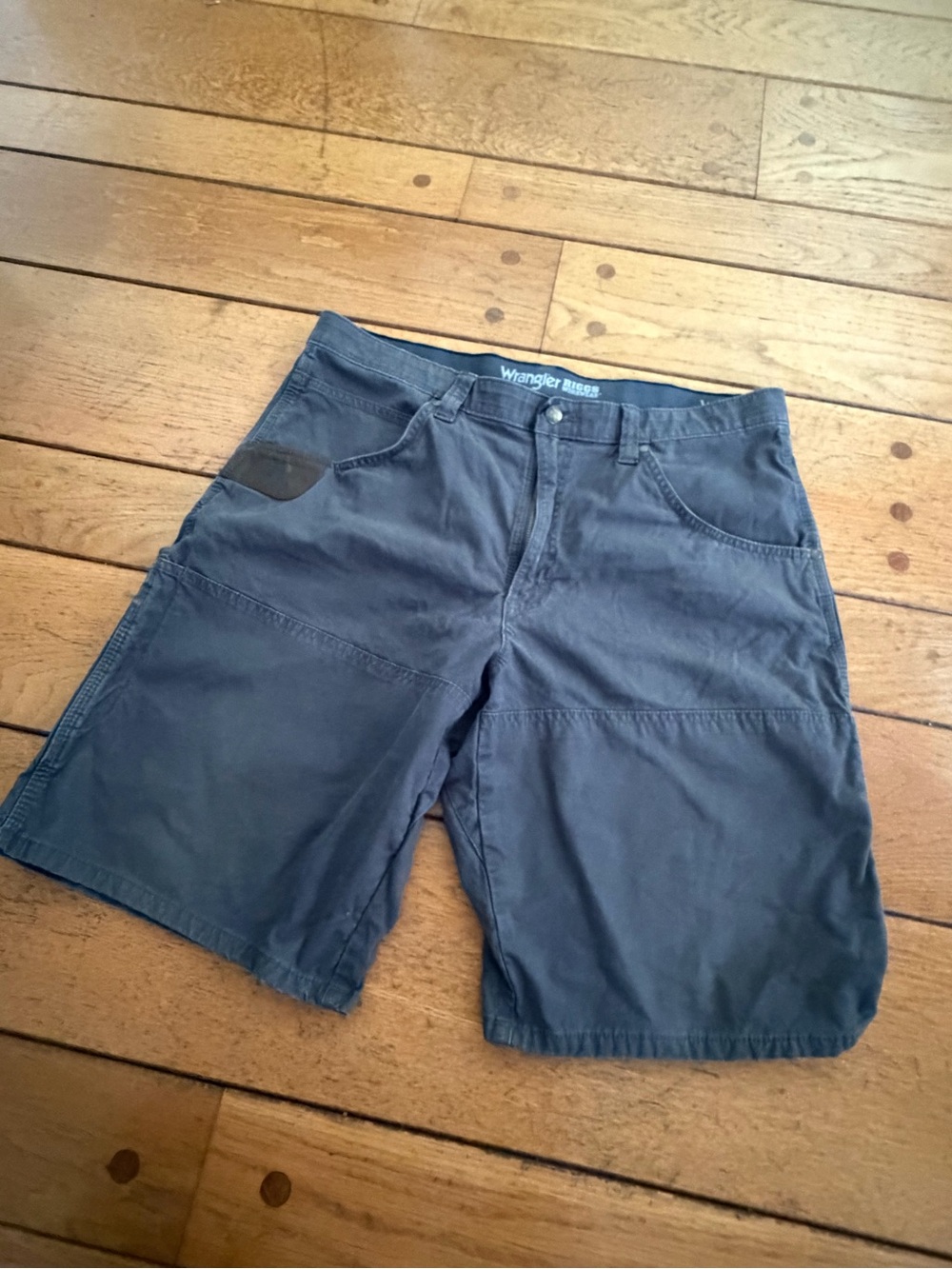 Wrangler Dark Grey Cargo Shorts